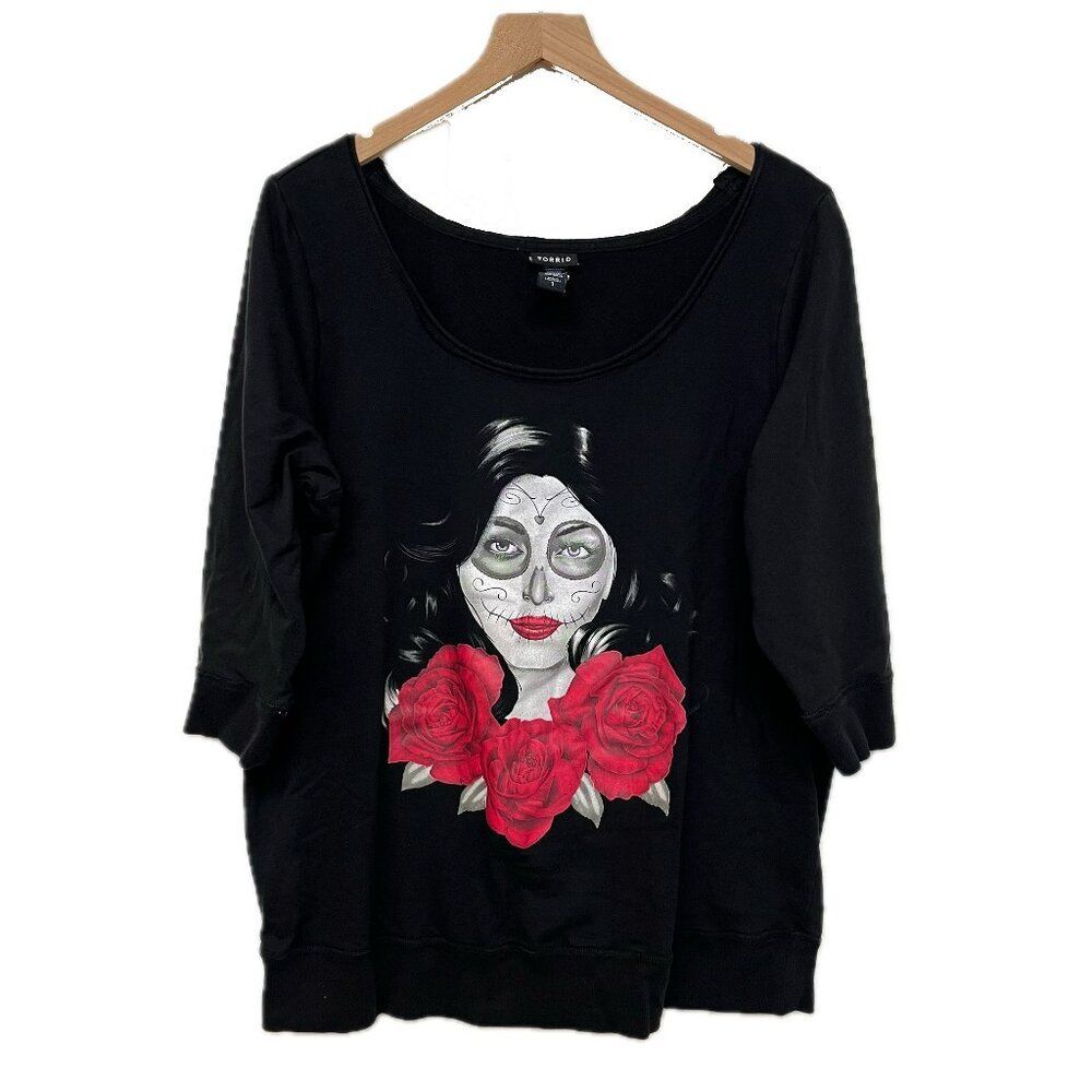 Torrid Black Rose Skull Top - Size 1X